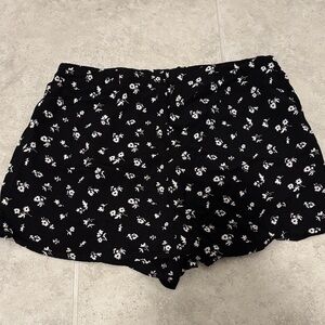 Charlotte Russe Black Floral High Waist Shorts